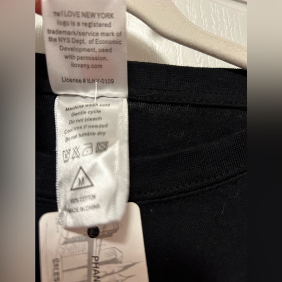 NWT I Love NY long sleeve T-Shirt Black Men’s size medium - Picture 5 of 11